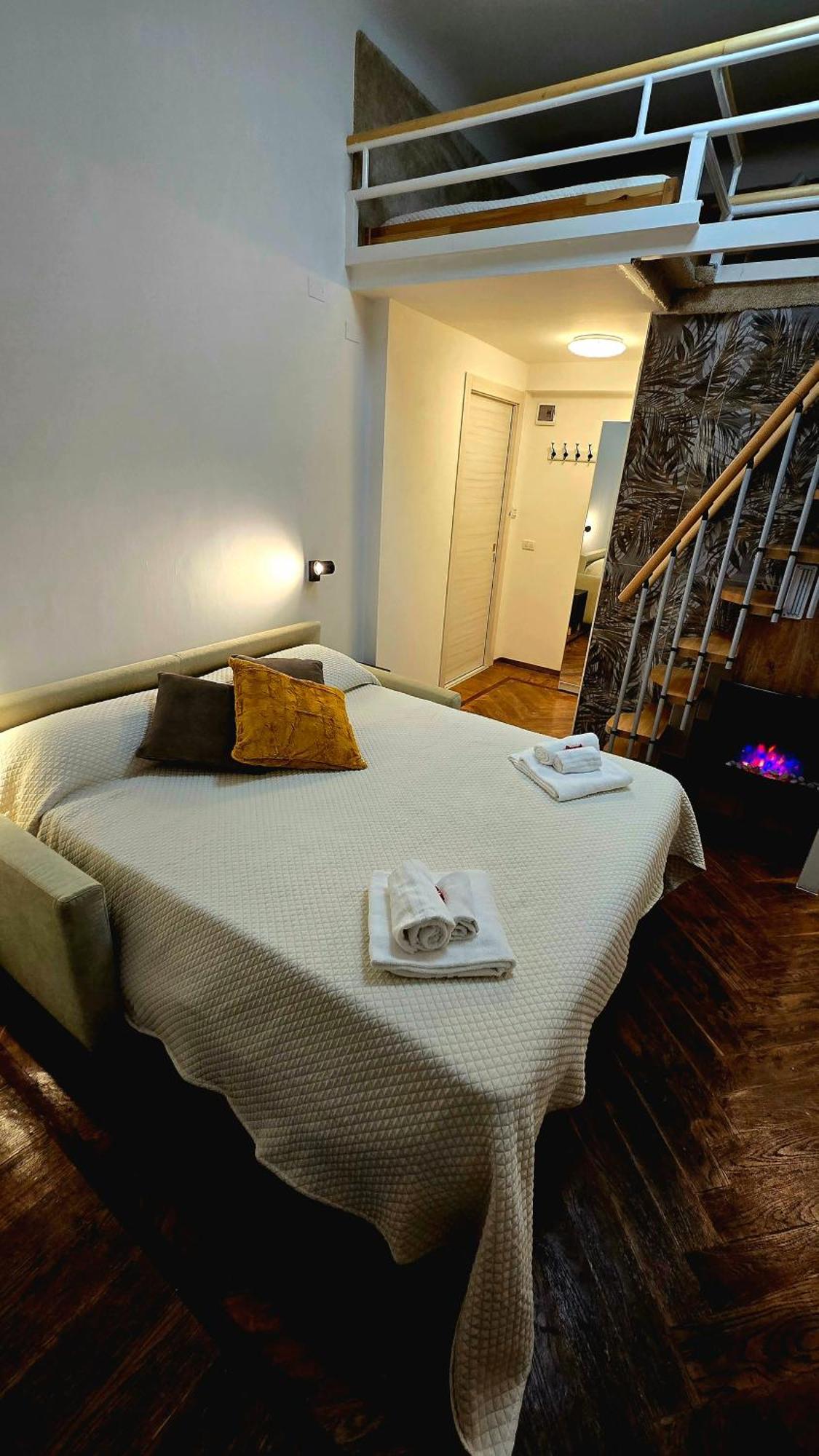 Casa Storica Piazza 5 Giornate Gasthof